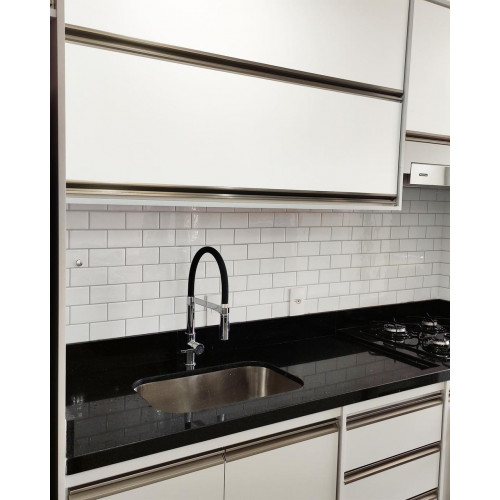 Placa de Pastilha Adesiva Resinada Metrô White - 26cm x 30cm